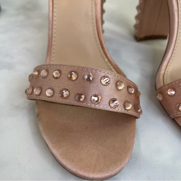 STEVE MADDEN Women’s Maeryn Pink Blush Satin Jeweled StuddedHeels sz 6 - Picture 5 of 10